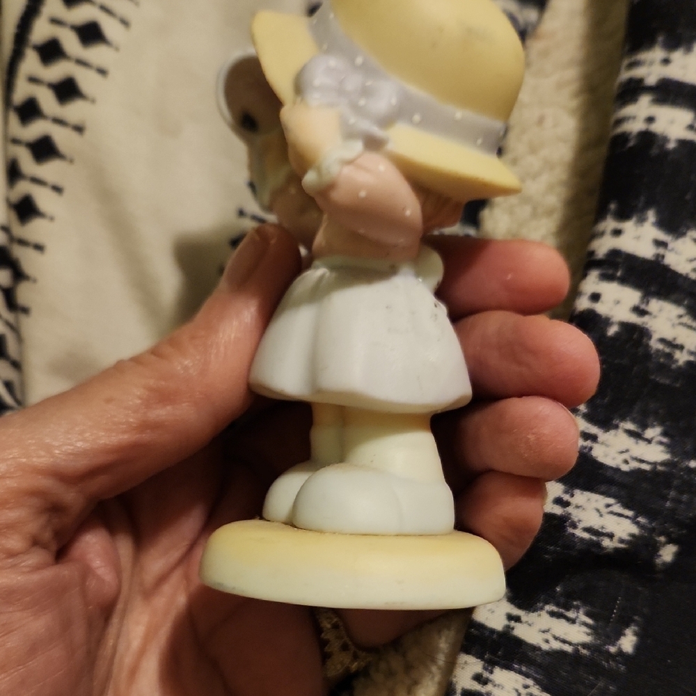 Precious Moments Figurine with Yellow Hat and White Dress - Picture 3 of 5